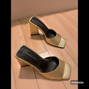 Women’s gold heels